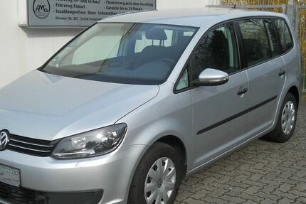 VW Touran 196.000 km 8.650 € Neumünster 24539