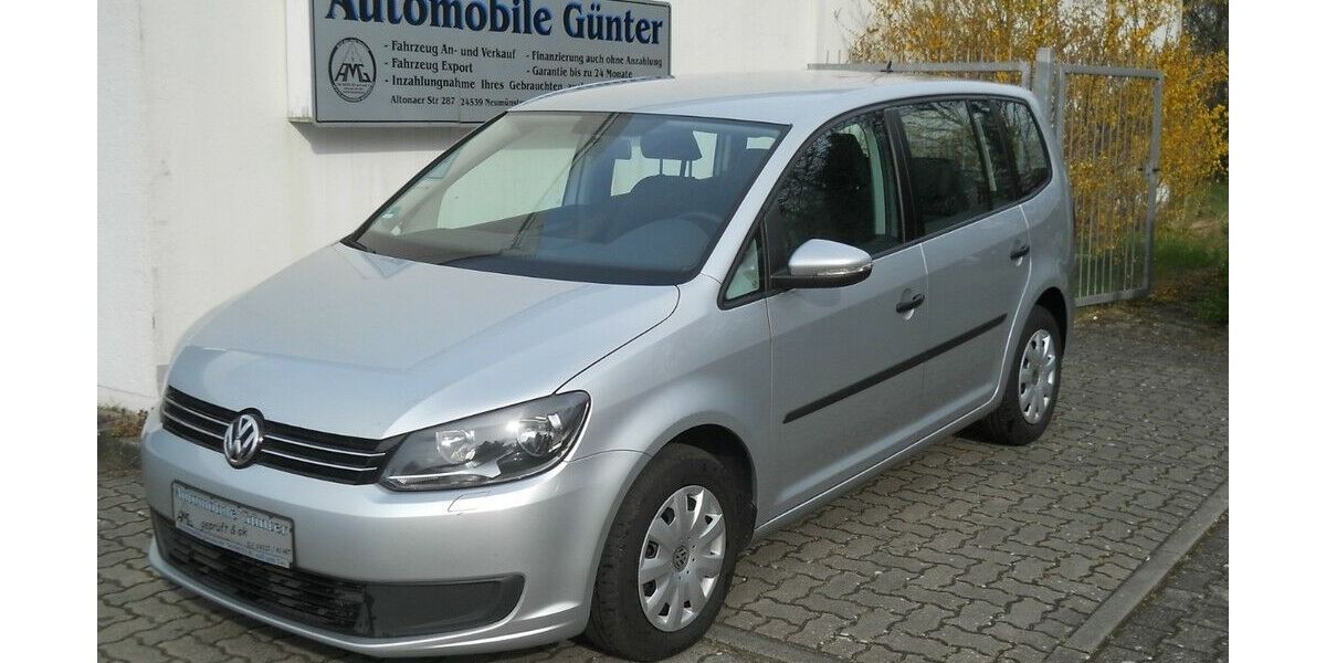 VW Touran 196.000 km 8.650 &euro; Neumünster 24539