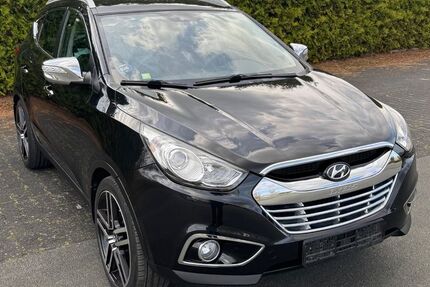 Hyundai TUCSON 84.400 km 9.000 &euro; Detmold 32760