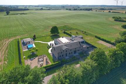 Haus zum Kaufen in Stäbelow 2.485.000 € 507 m² 7 zimmer