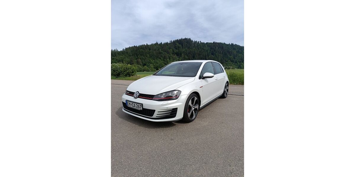 VW Golf 195.000 km 11.200 &euro; Gutach 79261