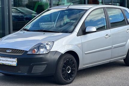 Ford Fiesta 130.000 km 700 &euro; Annaberg-Buchholz 09456