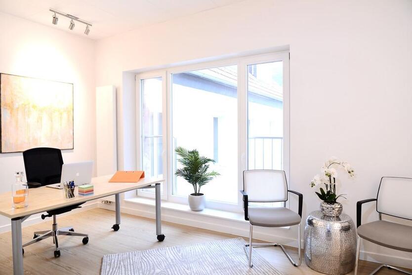 Einzelbüro im Kunsthaus 25 – ideal für 1–2 Personen - All-in-Miete zimmer