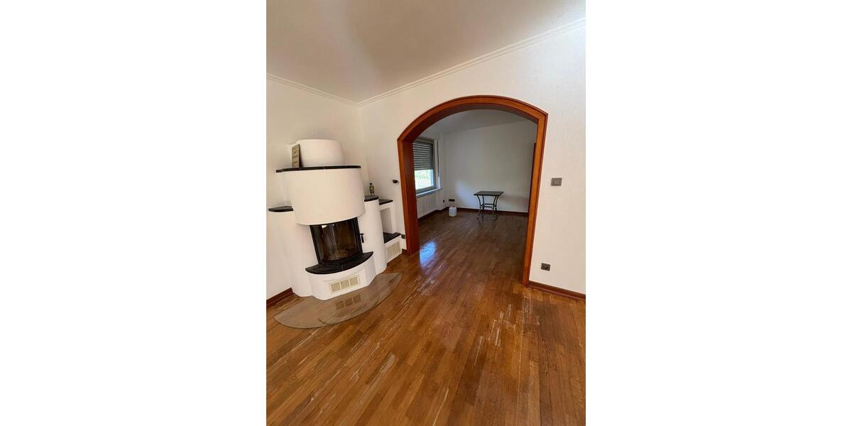 Einfamilienhaus Cochem - 10 Zimmer, 277 m&sup2;, 2.000&euro; | Angebot:26424934