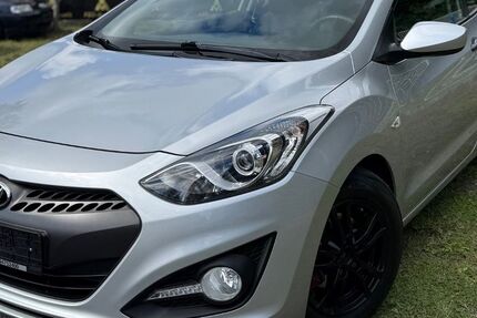 Hyundai i30 193.000 km 5.999 € Müschenbach 57629