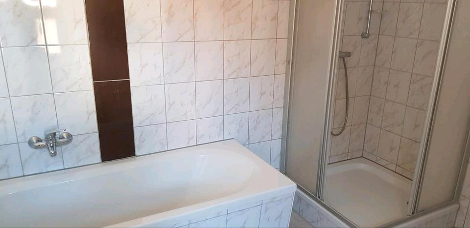 Etagenwohnung Jessen (Elster) - 2 Zimmer, 71 m&sup2;, 400&euro; | Angebot:26246879