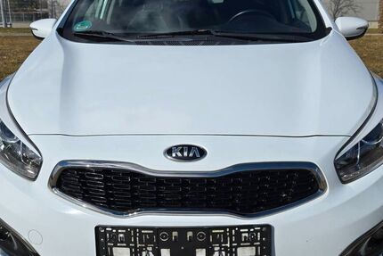 Kia ceed Sportswagon 223.800 km 6.450 € Fürstenfeldbruck 82256