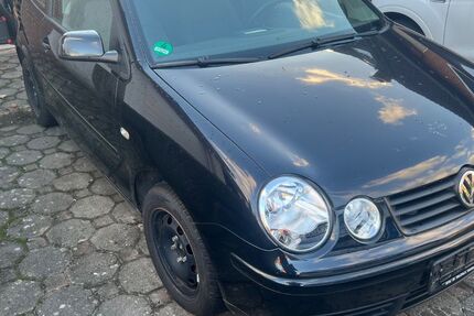 VW Polo 166.301 km 2.350 &euro; Minden 32425