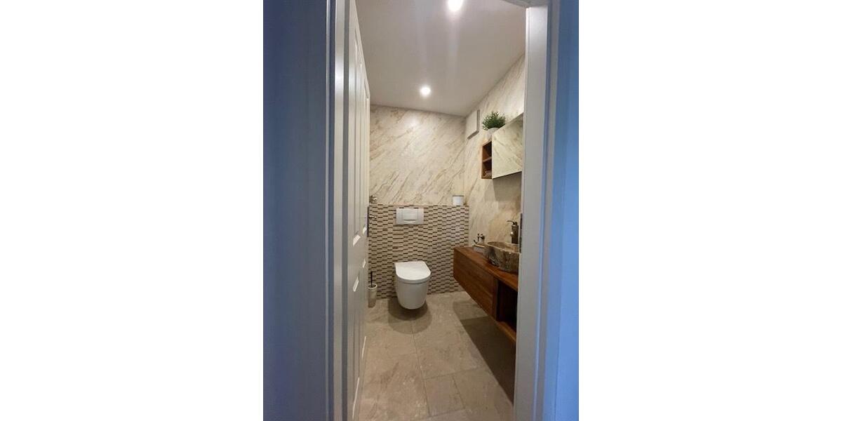 Dachgeschoßwohnung Renningen - 3.5 Zimmer, 75 m&sup2;, 390.000&euro; | Angebot:25644989