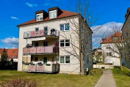 2 Zimmer Dachgeschoßwohnung