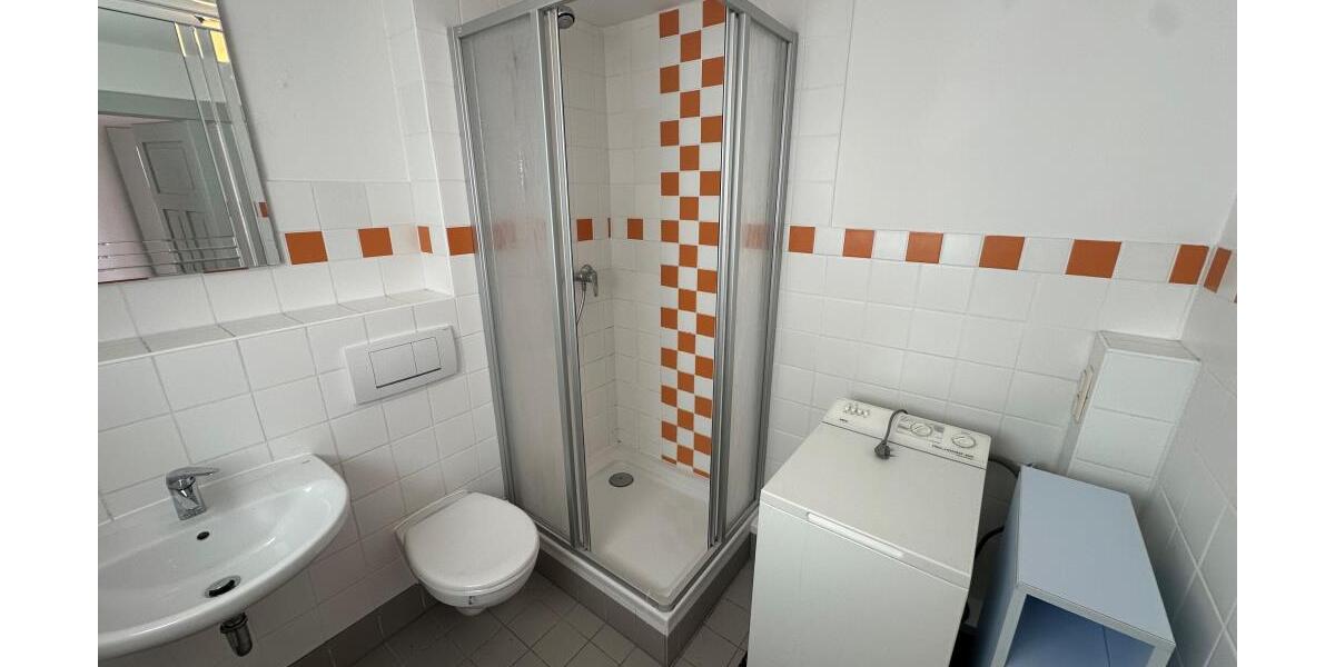 Möblierte 1-Raum Atelierwohnung mit Echtholzboden im ruhigen Hinterhaus - Appartement Gera Pforten | Angebot:26232900