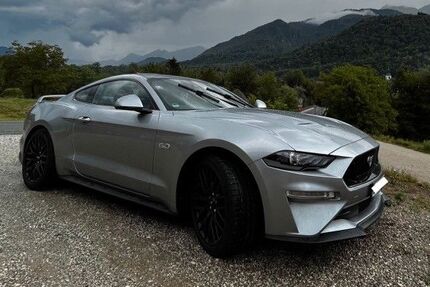 Ford Mustang 68.500 km 39.900 &euro; Leun 35638