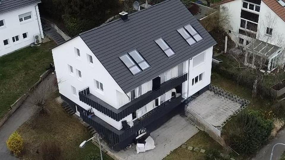 Dachgeschoßwohnung Esslingen am Neckar Oberesslingen - 2.5 Zimmer, 59 m&sup2;, 990&euro; | Angebot:25379019