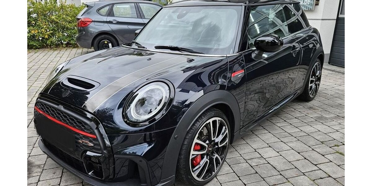 Mini John Cooper Works 35.000 km 33.335 &euro; Gilching 82205