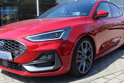 Ford Focus 13.200 km 37.980 &euro; Bad Lobenstein 07356