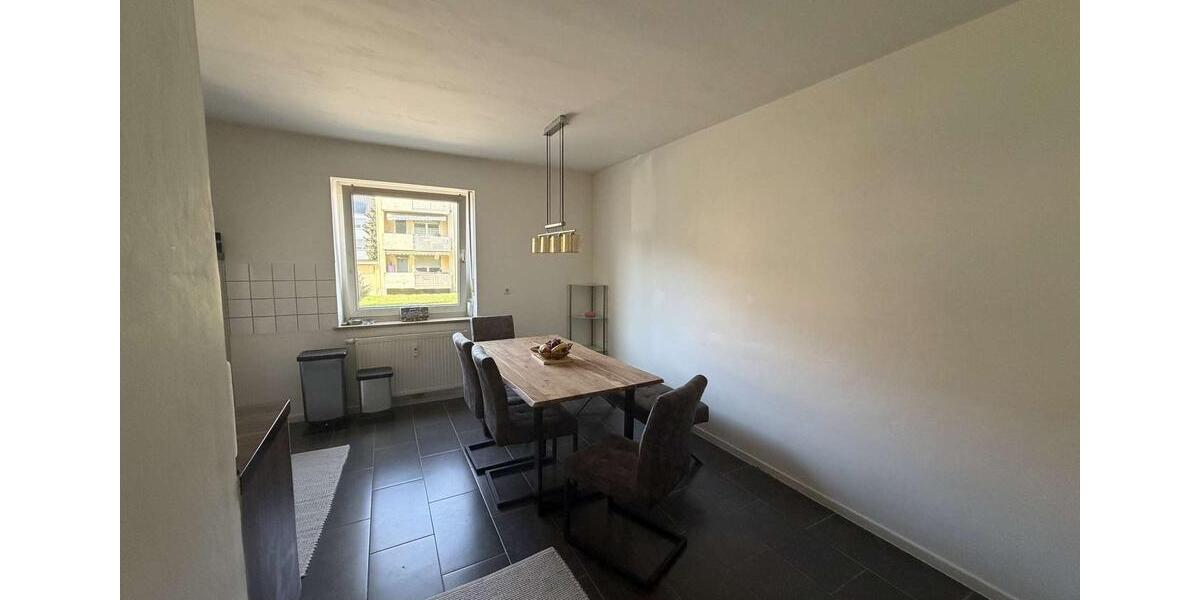 Etagenwohnung Gersthofen - 2 Zimmer, 65 m&sup2;, 1.000&euro; | Angebot:26676168