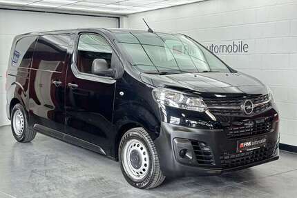 Opel Vivaro 9.900 km 23.960 &euro; Lich 35423