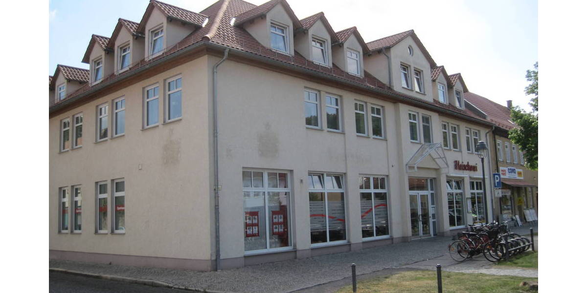 Attraktive Büro-Praxisfläche in etabliertem Ärztehaus 5 zimmer