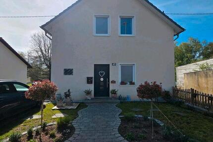 Haus Saarwellingen - 6 Zimmer, 200 m&sup2;, 525.000&euro; | Angebot:26286165