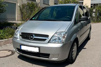 Opel Meriva 104.000 km 1.599 &euro; München 81829