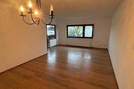 Wohnung Ginsheim-Gustavsburg Gustavsburg - 4 Zimmer, 94 m&sup2;, 1.200&euro; | Angebot:25435470