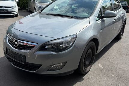 Opel Astra 135.000 km 2.490 &euro; Aglasterhausen 74858