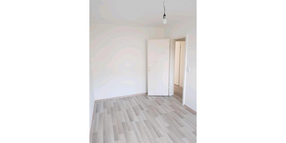 Erdgeschoßwohnung Crailsheim - 3 Zimmer, 65 m&sup2;, 180.000&euro; | Angebot:26150504