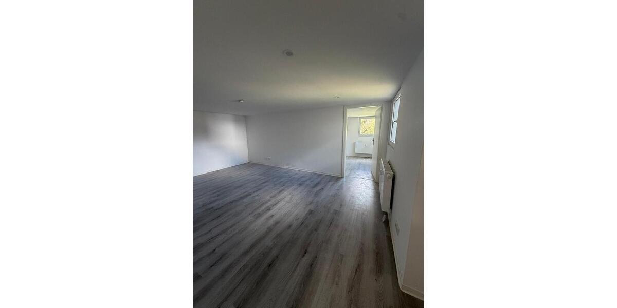 Erdgeschoßwohnung Saarbrücken Brebach-Fechingen - 3 Zimmer, 77 m&sup2;, 500&euro; | Angebot:24658518