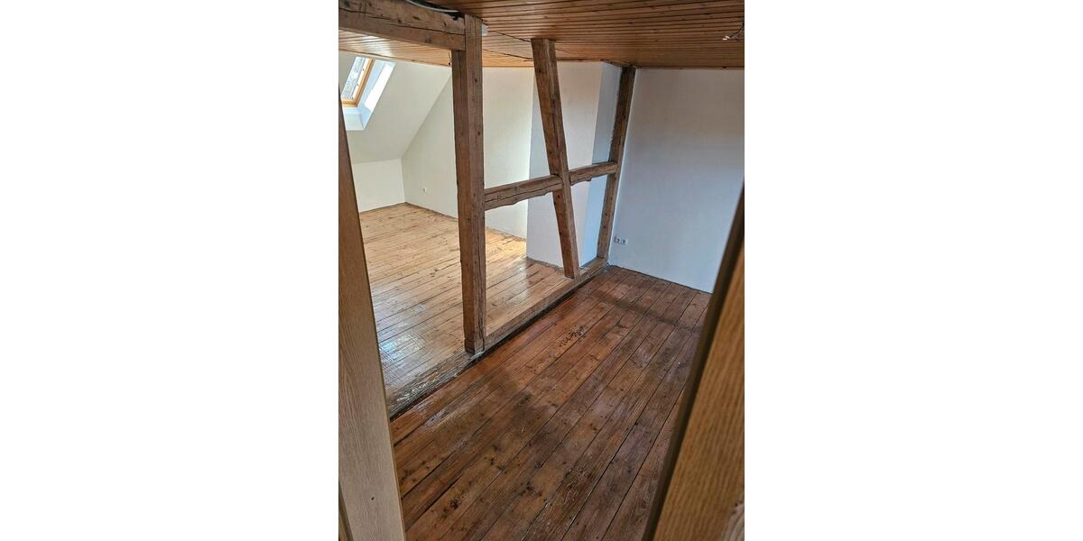 Dachgeschoßwohnung Michelstadt - 2 Zimmer, 78 m&sup2;, 780&euro; | Angebot:25265507