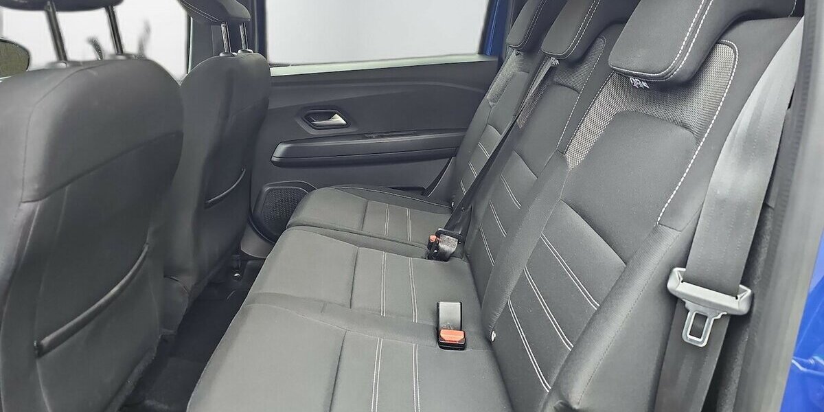 Dacia Jogger Expression Benzin/Autogas Inspektion NEU 50.000 km 14.980 &euro; Schwalbach/Taunus 65824