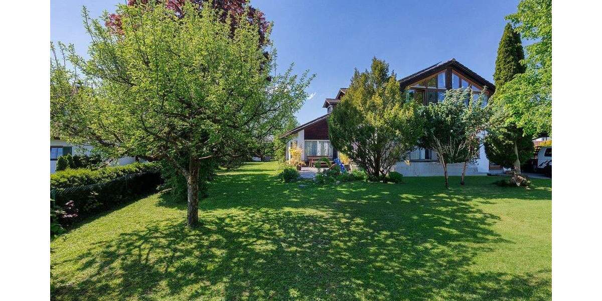 Einfamilienhaus Raubling Pfraundorf - 7 Zimmer, 241 m&sup2;, 1.090.000&euro; | Angebot:25070277