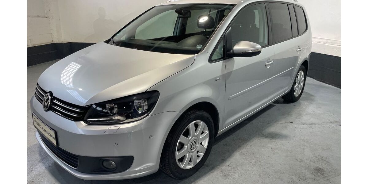 VW Touran 216.000 km 6.900 &euro; Neuwied 56567