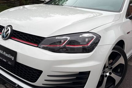 VW Golf 70.000 km 16.999 &euro; Stuttgart 70435