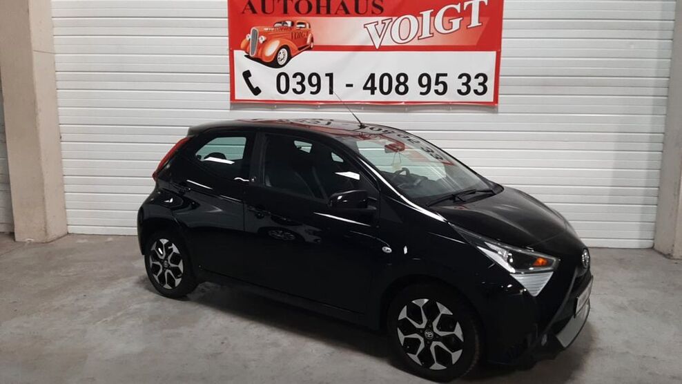 Toyota Aygo (X) 23.000 km 11.900 € Magdeburg 39116