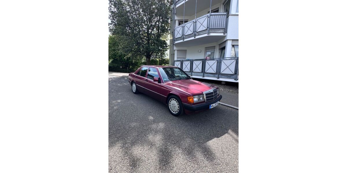 Mercedes-Benz 190 214.000 km 4.850 &euro; Winnenden 71364