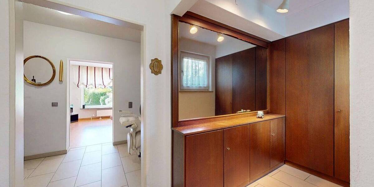 Reihenendhaus Frankfurt am Main Niederursel - 3 Zimmer, 104 m&sup2;, 650.000&euro; | Angebot:26170557