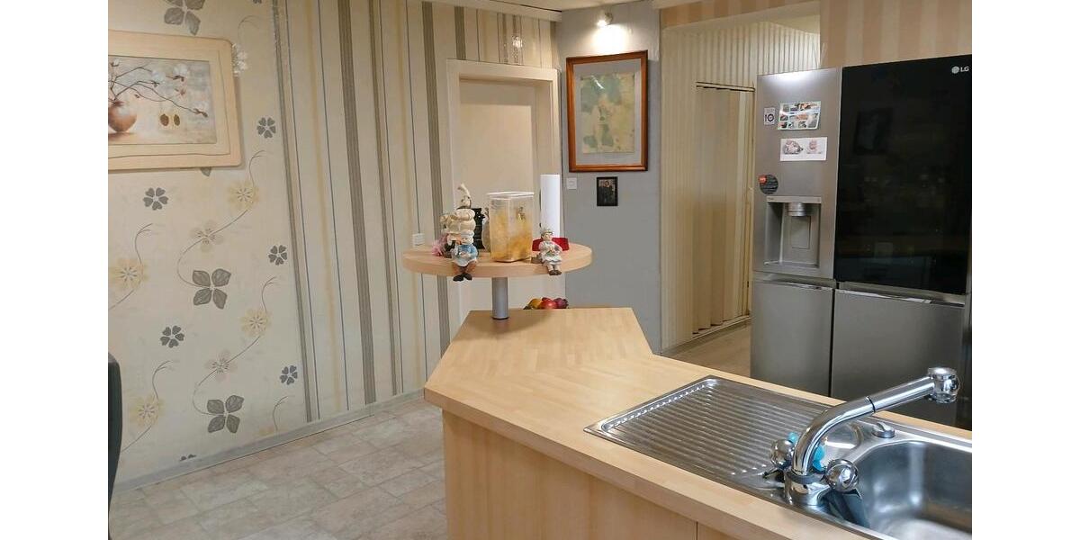 Einfamilienhaus Guben - 7 Zimmer, 225 m&sup2;, 180.000&euro; | Angebot:26395056