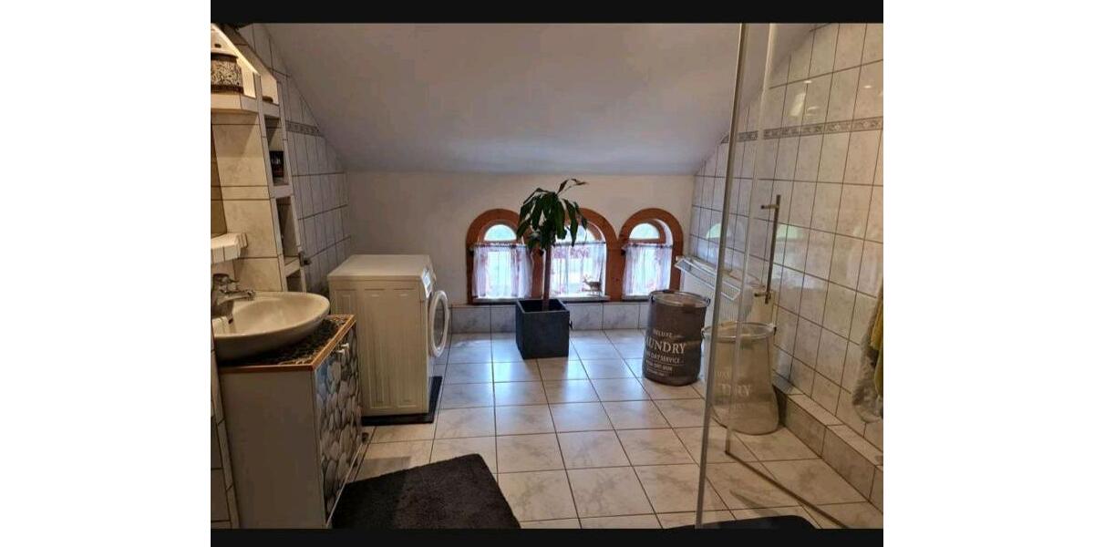 Etagenwohnung Fehrbellin - 5 Zimmer, 180 m&sup2;, 300.000&euro; | Angebot:26521782