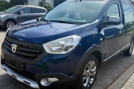 Dacia Dokker 114.585 km 8.700 &euro; Saarbrücken Dudweiler 66125