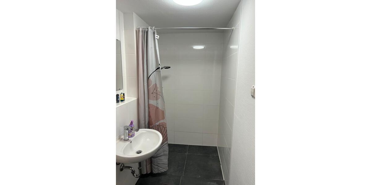 Etagenwohnung Malsch - 1.5 Zimmer, 37 m&sup2;, 700&euro; | Angebot:26652381