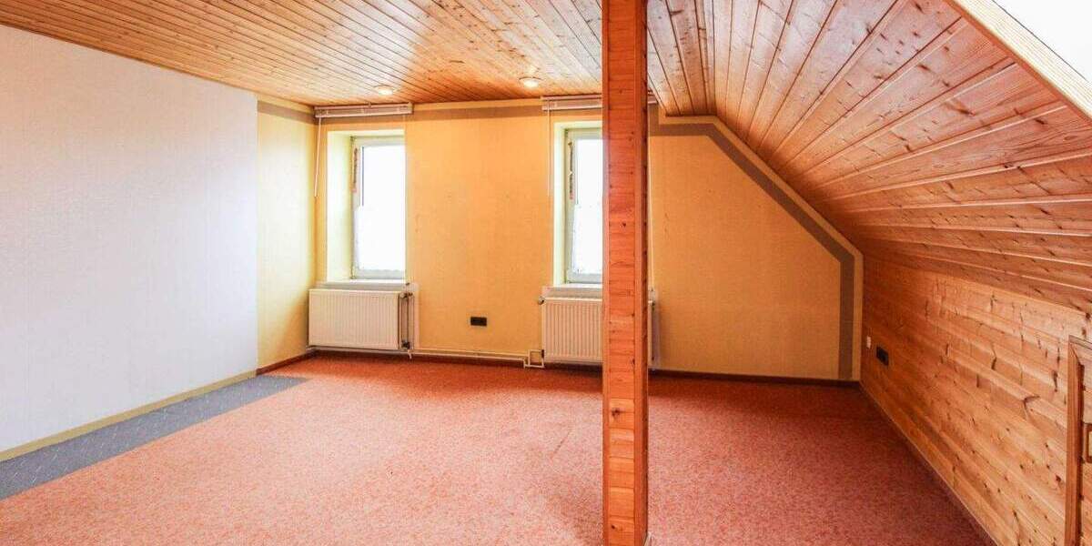 Einfamilienhaus Oerlinghausen - 8 Zimmer, 196 m&sup2;, 349.000&euro; | Angebot:25278715