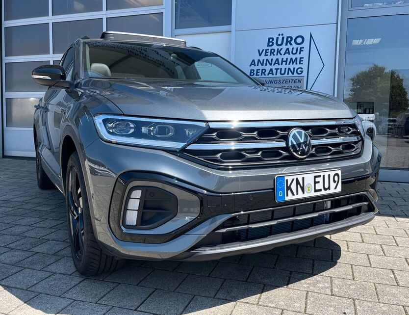 VW T-Roc 2.400 km 37.590 € Singen 78224