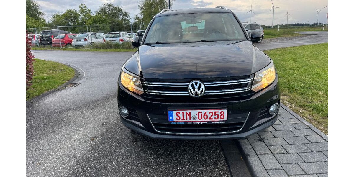 VW Tiguan 211.120 km 8.899 &euro; Kappel 55483