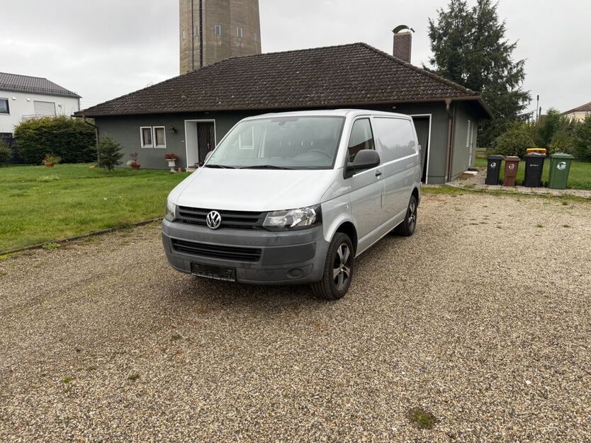 VW T5 Transporter 335.000 km 7.750 € Geisenfeld 85290