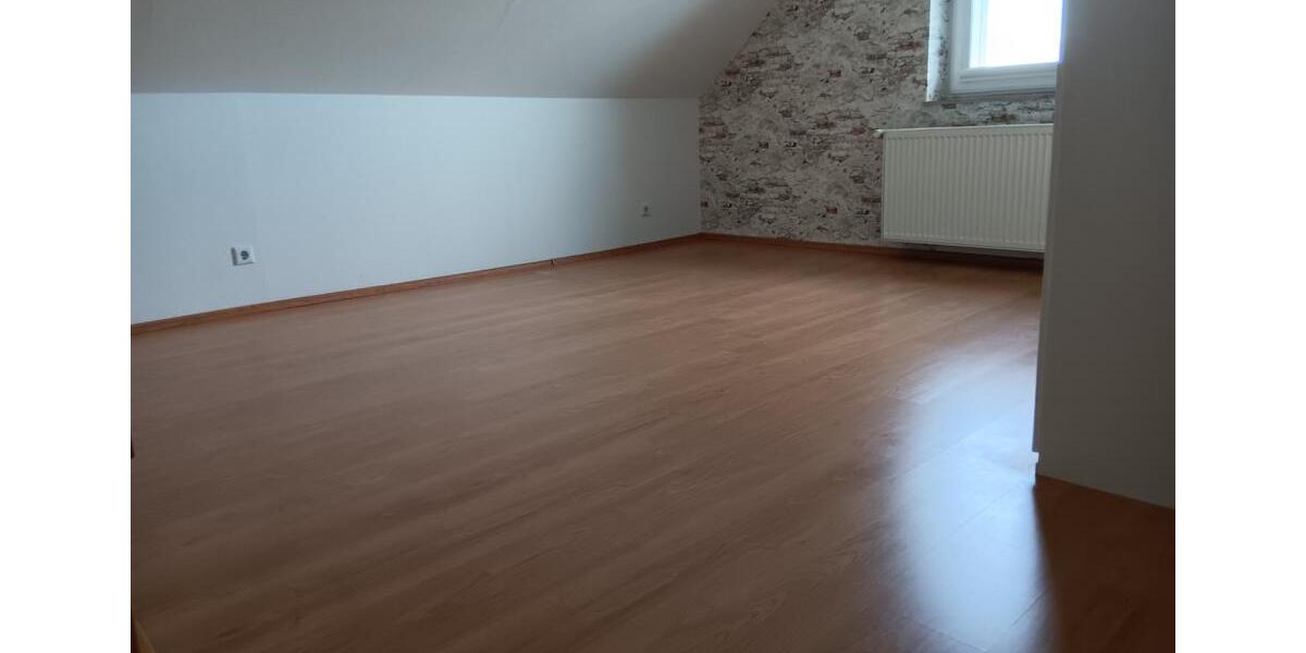Dachgeschoßwohnung Lippstadt Bad Waldliesborn - 2 Zimmer, 57 m&sup2;, 137.000&euro; | Angebot:26320560