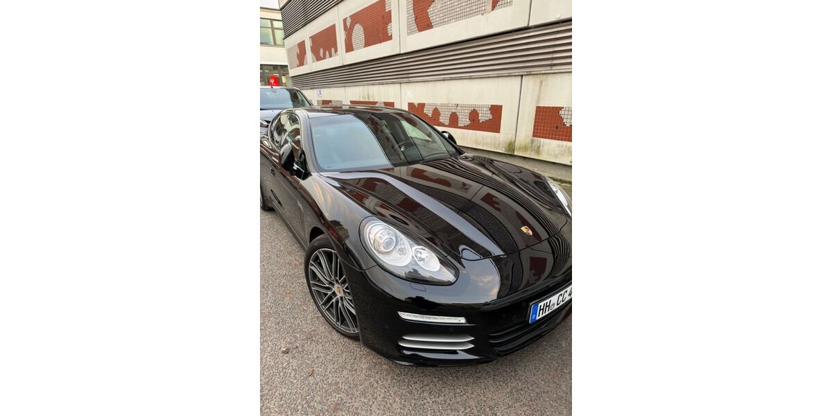 Porsche Panamera 105.000 km 31.999 &euro; Hamburg 22119