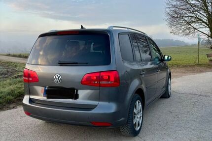 VW Touran 145.000 km 8.700 &euro; Abensberg 93326