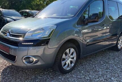 Citroen Berlingo 153.280 km 6.490 &euro; Erfurt 99091