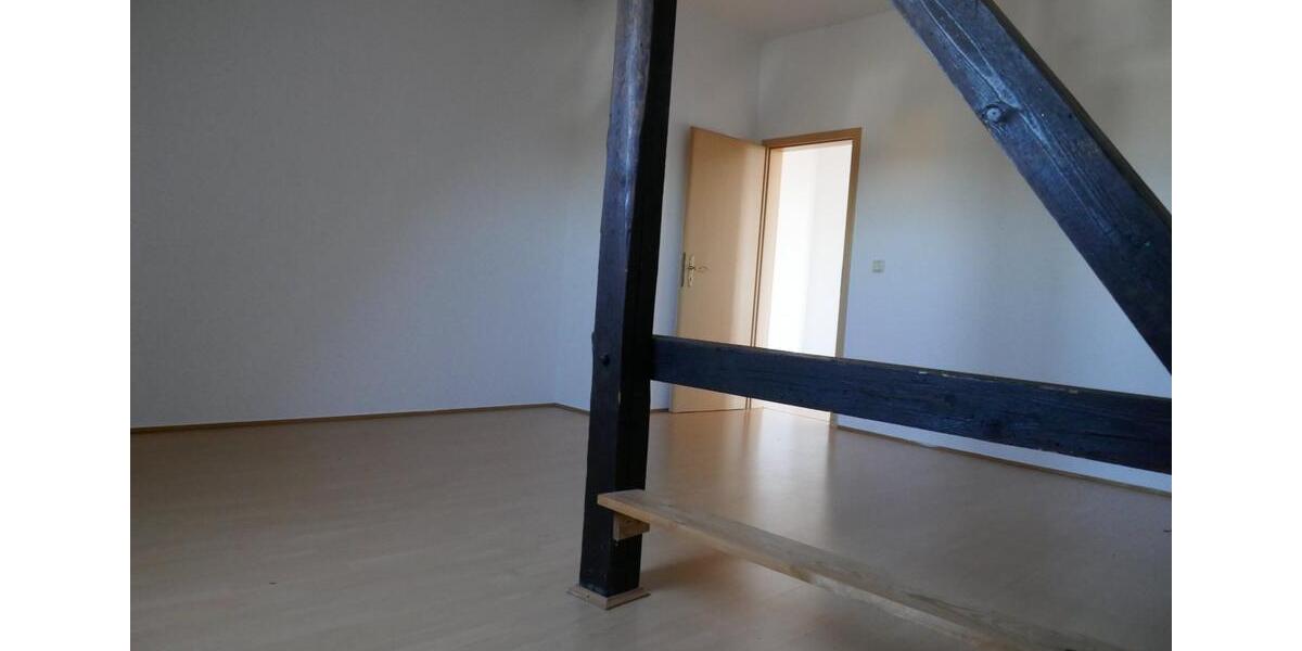 Dachgeschoßwohnung Taucha - 3 Zimmer, 80 m&sup2;, 580&euro; | Angebot:25305119