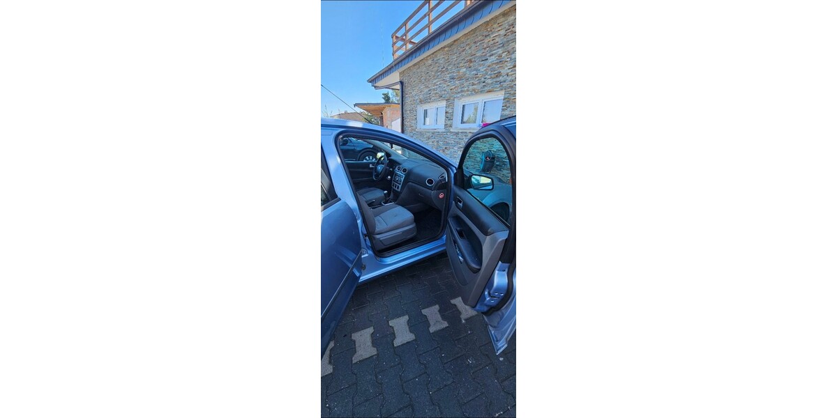 Ford Focus 189.000 km 2.990 € Rheinberg 47495